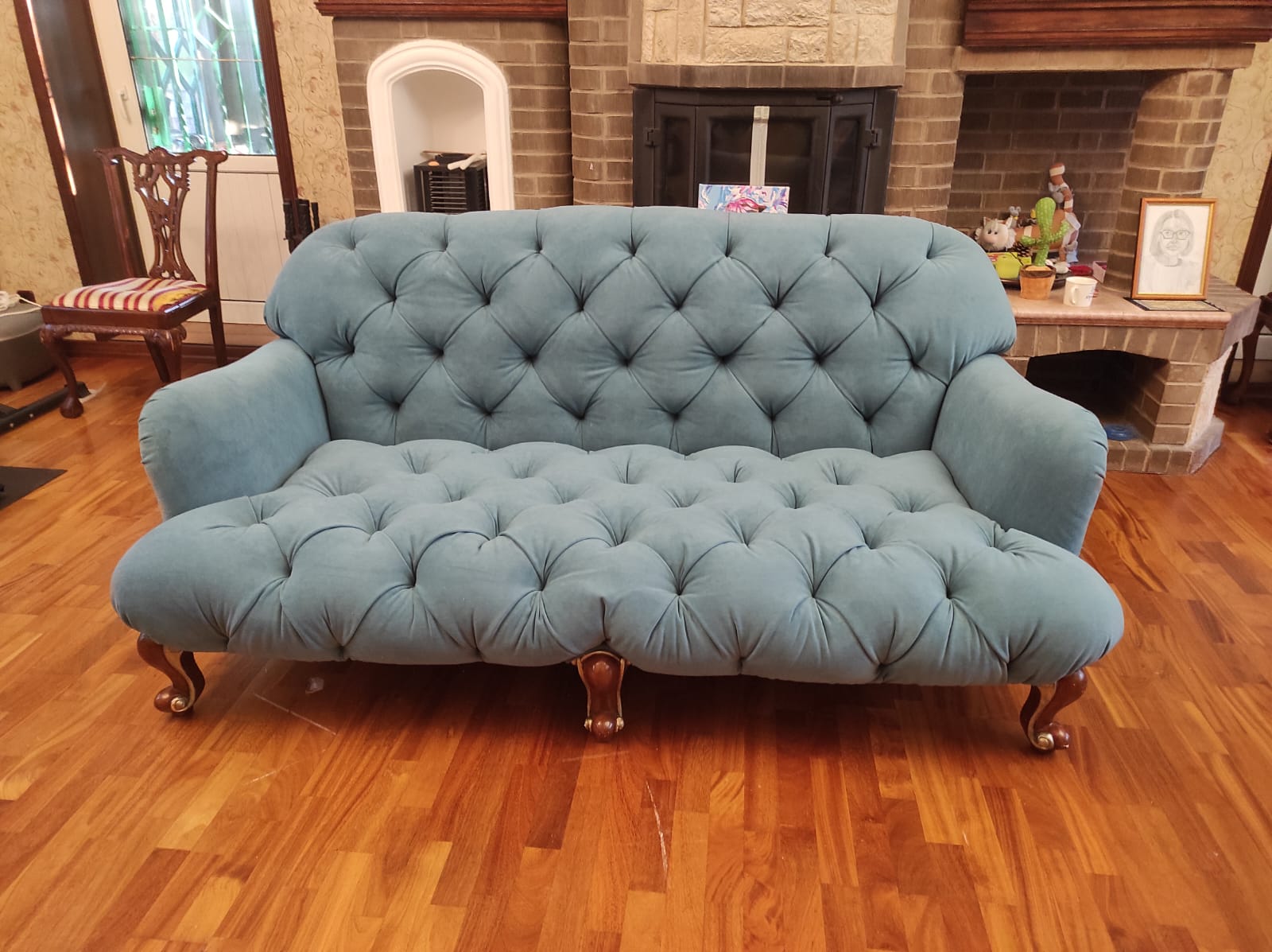 Перетяжка дивана. Спортивная